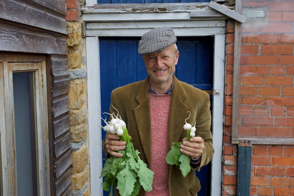 Charles with 490g no dig Tokyo turnip and 70g dig first pick exp